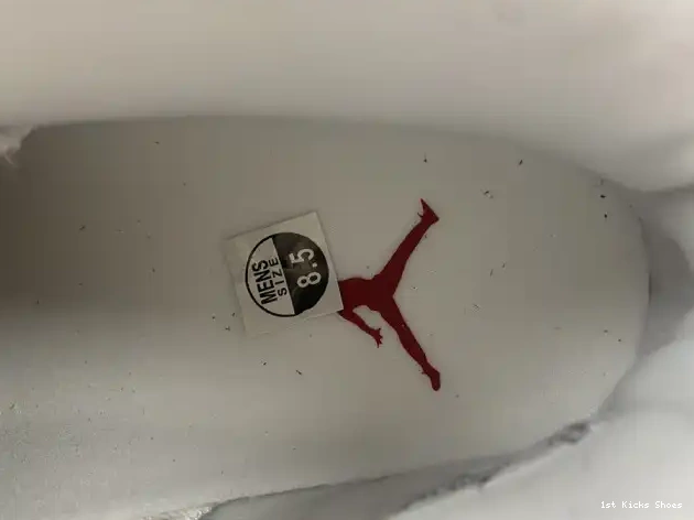 1st Kicks CT8529-162 6 Jordan Hare Retro 0618